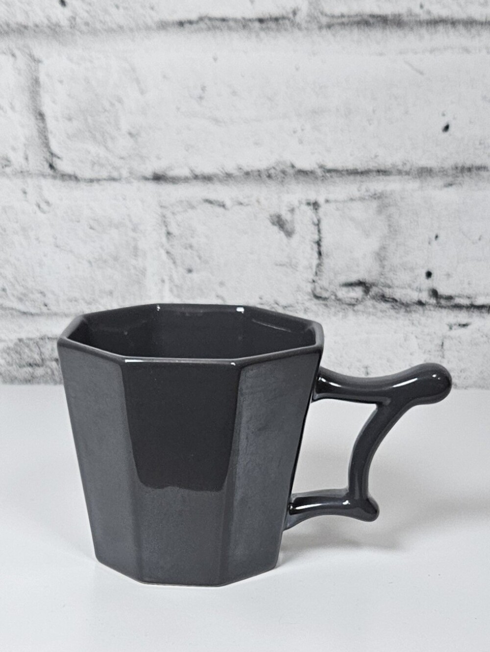 Starbucks 2013 Gunmetal Gray Octagonal 14 oz Mug Unique Sculpted Handle